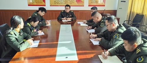 会议.jpg 会议.jpg