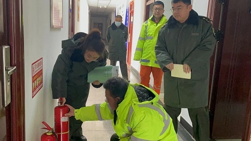 11元旦前安全生产隐患排查照片.jpg 11元旦前安全生产隐患排查照片.jpg