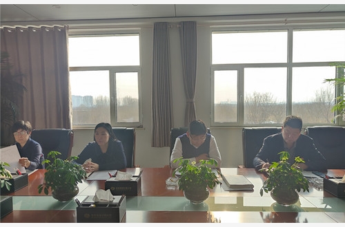 保阜公司研究部署近期党建工作.jpg 保阜公司研究部署近期党建工作.jpg